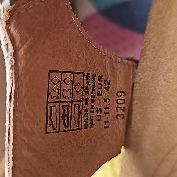 Taos Footwear Trulie Sandal - Picture 6 of 12